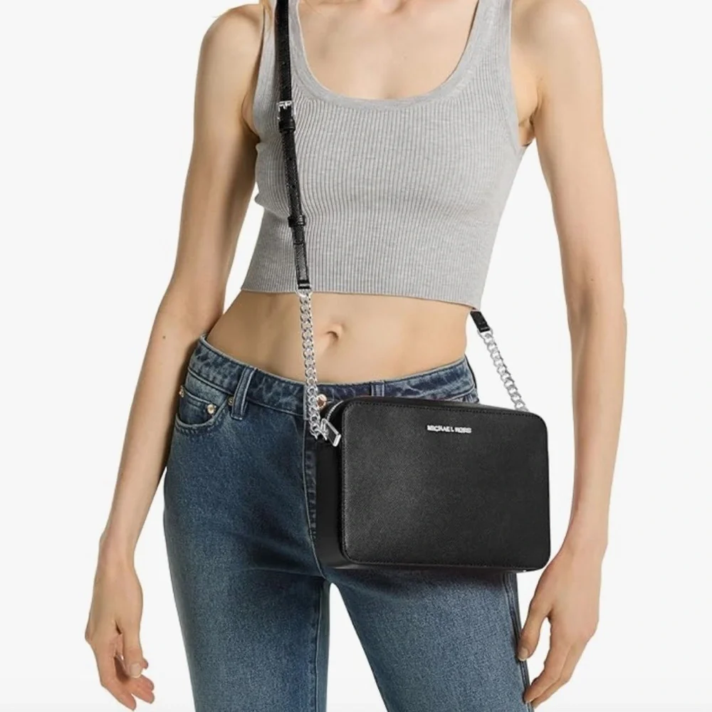 Michael Kors Jet Set Travel Large East/West Crossbody Black Purse NWT - Picture 12 of 14